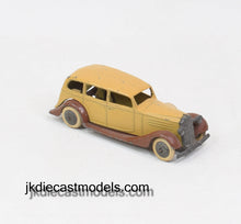 1935/41 Pre war Dinky Toys 30D Vauxhall Near Mint