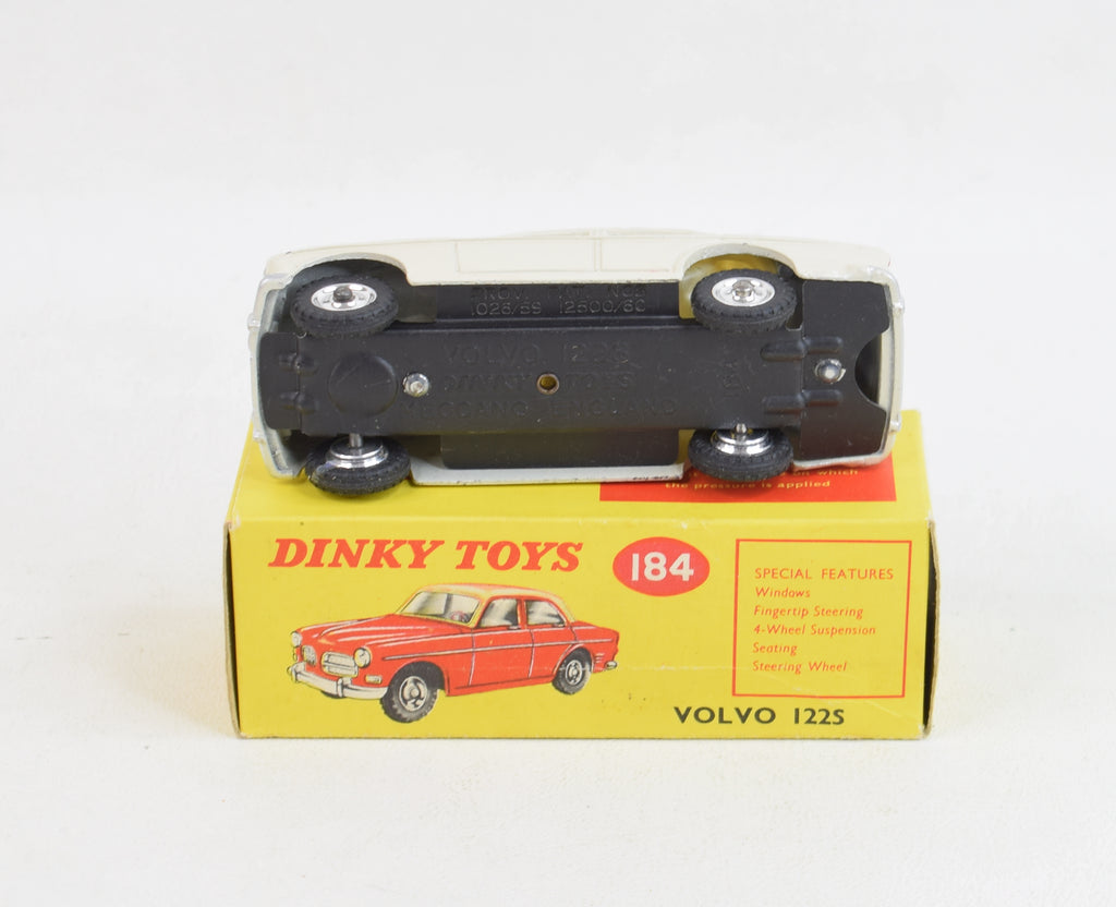 Dinky toys 184 Volvo 122s Virtually Mint/Nice box – JK DIE-CAST MODELS