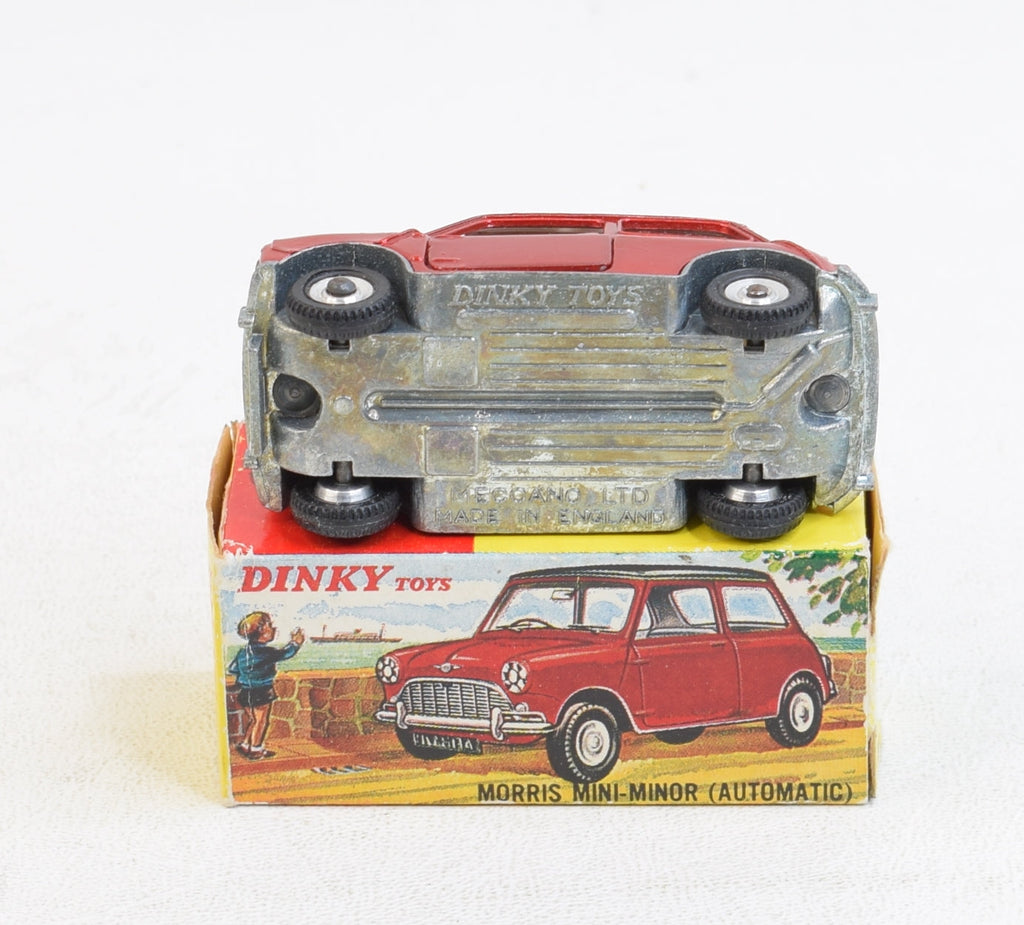 Lot 17 - A DINKY 183 Morris Mini-Minor (automatic) in