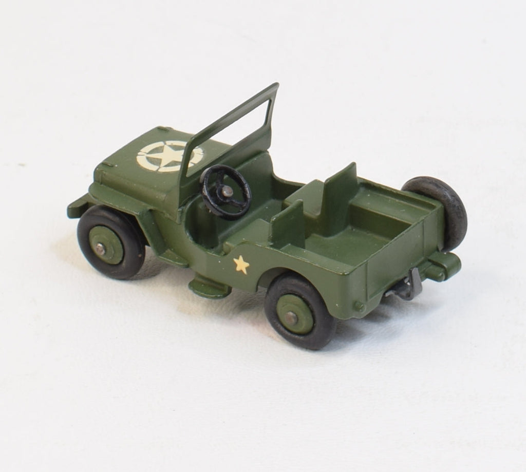 vrai Dinky toys 153 A - JEEP US ARMY - état A