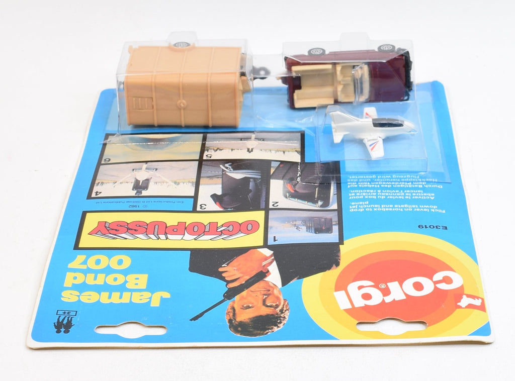 Corgi Junior E3019 James Bond 007 Octopussy Gift Set Mint/Nice