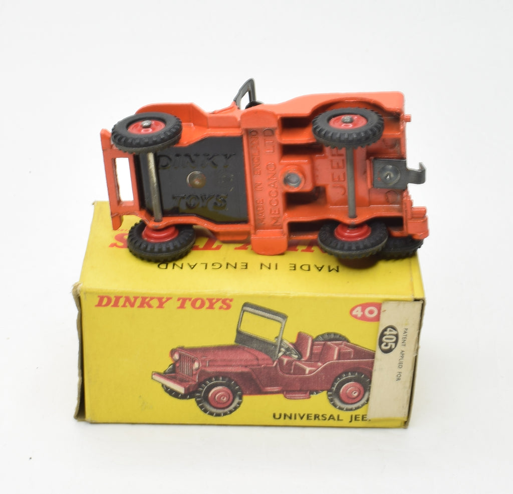Dinky Toys 1:43 - Modelauto (1) - Universal Jeep. Référence