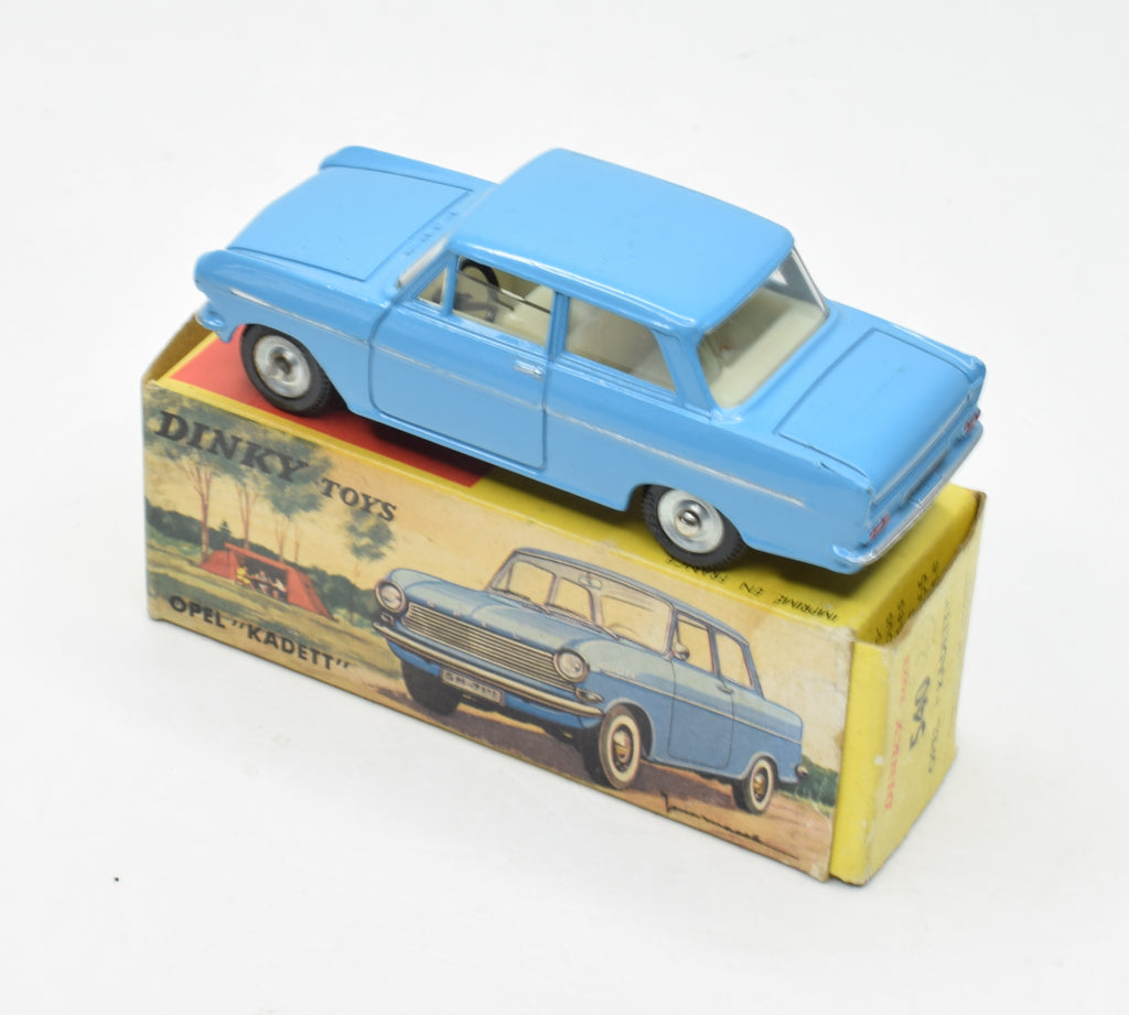 Miniature Atlas Dinky Toys Reproduction Opel Kadett 540 Bleu Clair Diecast