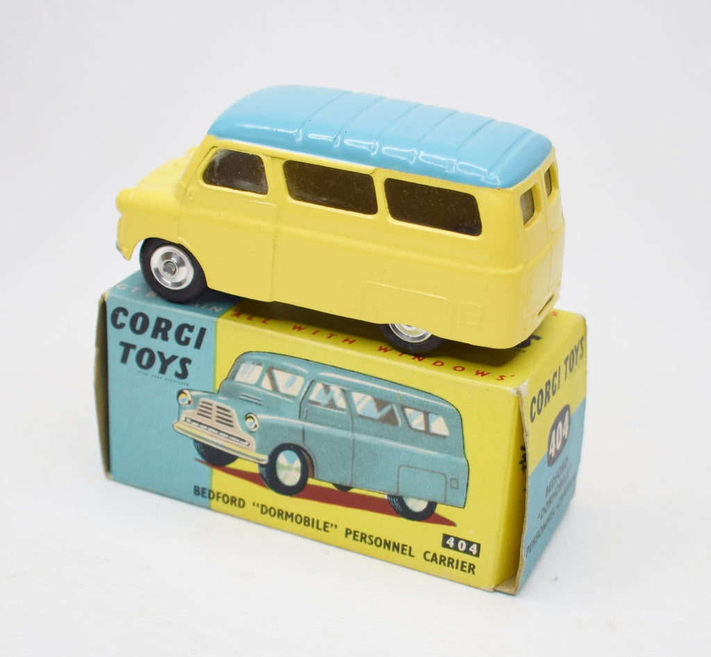 Corgi Toys 404 Bedford Dormobile ミニカー DSC_0807_1024x1024.JPG?v=