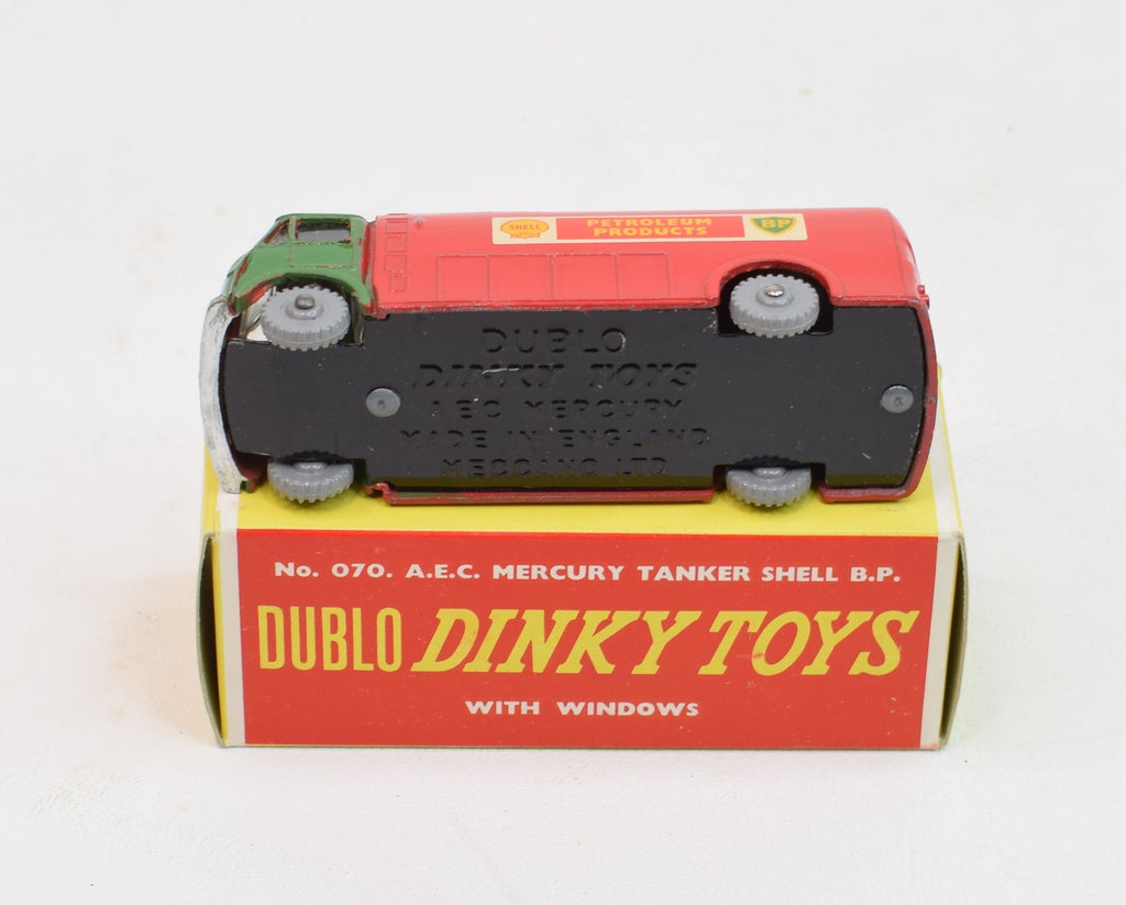 Dublo Dinky toys 070 A.E.C Shell - B.P Tanker Virtually Mint/Boxed – JK Dublo Dinky toys 070 A.E.C Shell - B.P Tanker Virtually Mint/Boxed – JK