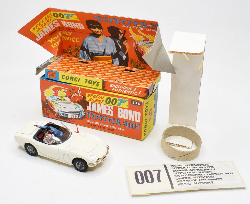 Corgi toys 336 James Bond Toyota Virtually Mint/Boxed (New The
