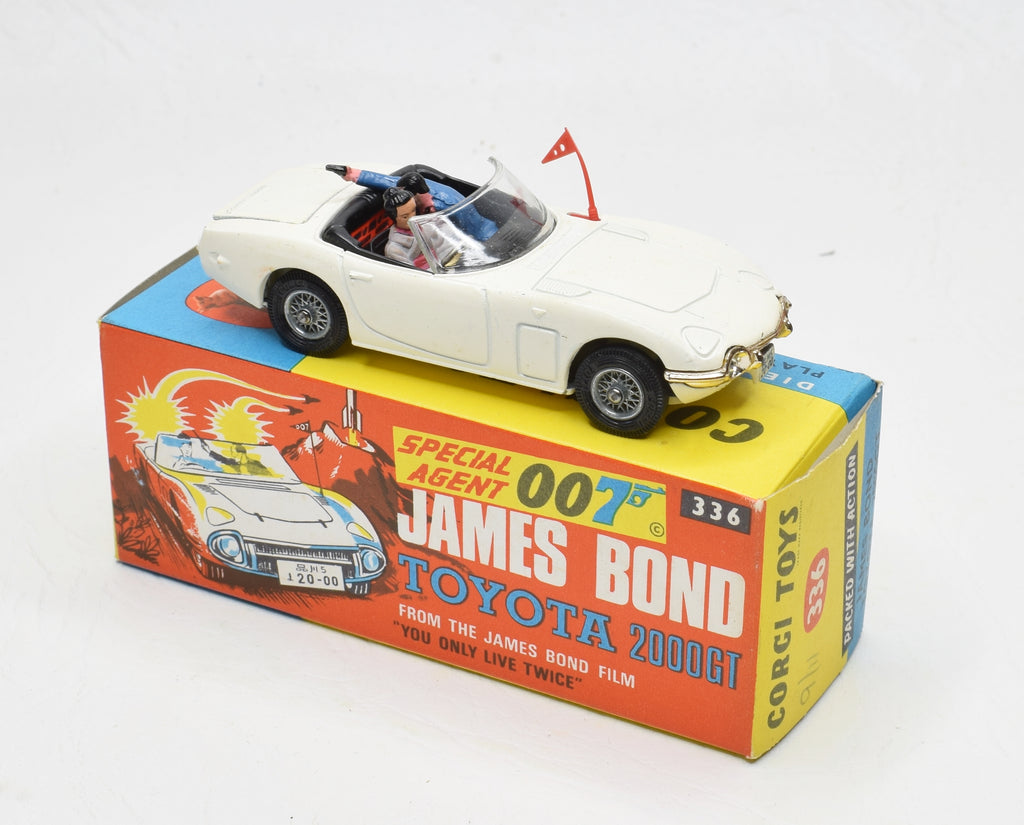 【Corgi 336】James Bond Car TOYOTA 2000GT mqdefault.jpg