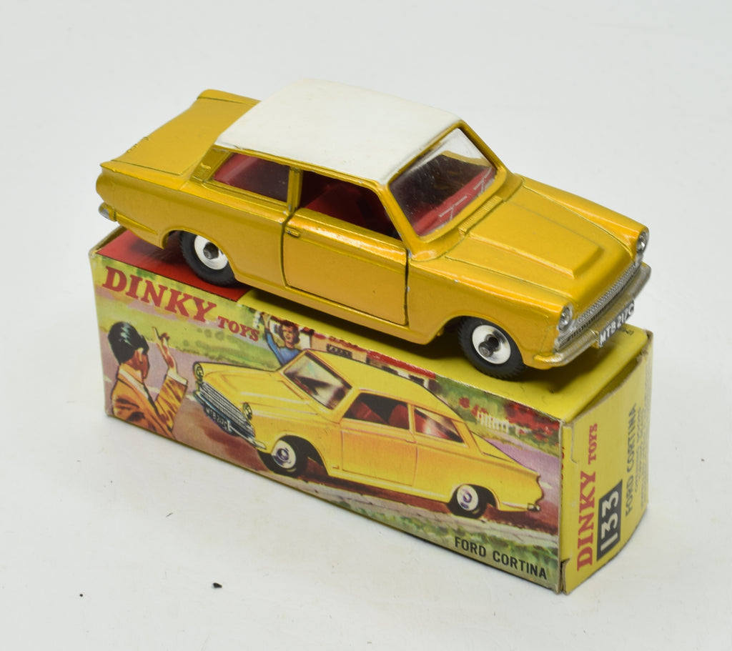 Dinky toy 133/139 Ford Cortina Virtually Mint/Boxed – JK DIE-CAST