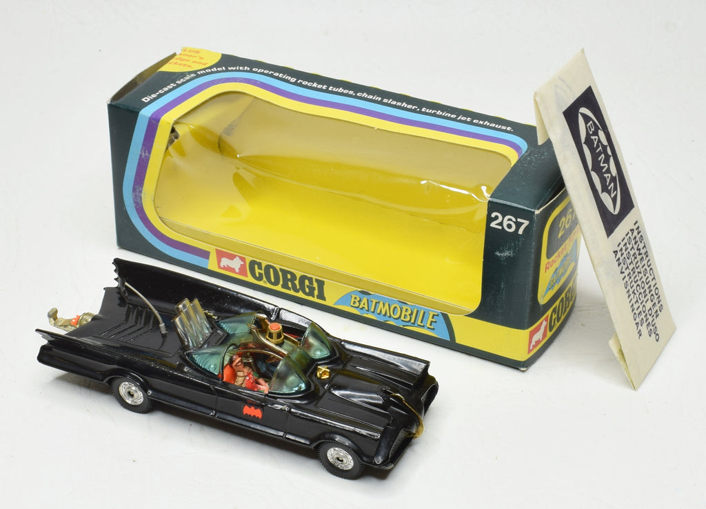 Corgi toys 267 Batmobile Virtually Mint/Boxed (Gold Rollcage