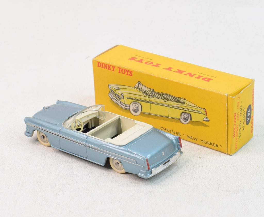 美品レア　DINKY TOYS CHRYSLER NEW YORKER ミニカー Nice Boxed French Dinky FR24A 1955 Chrysler New Yorker