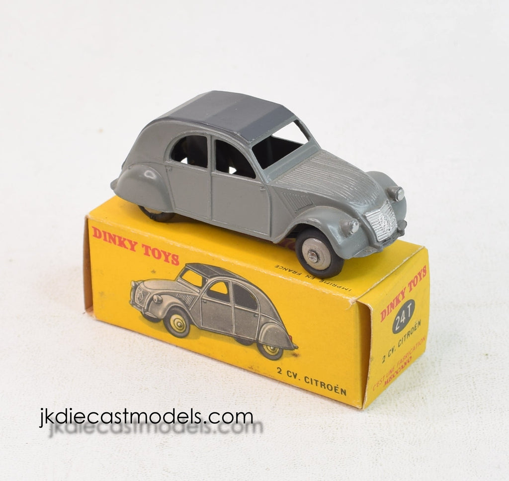 French Dinky Toys 24T Citroen 2cv Virtually Mint/Boxed (Mastic