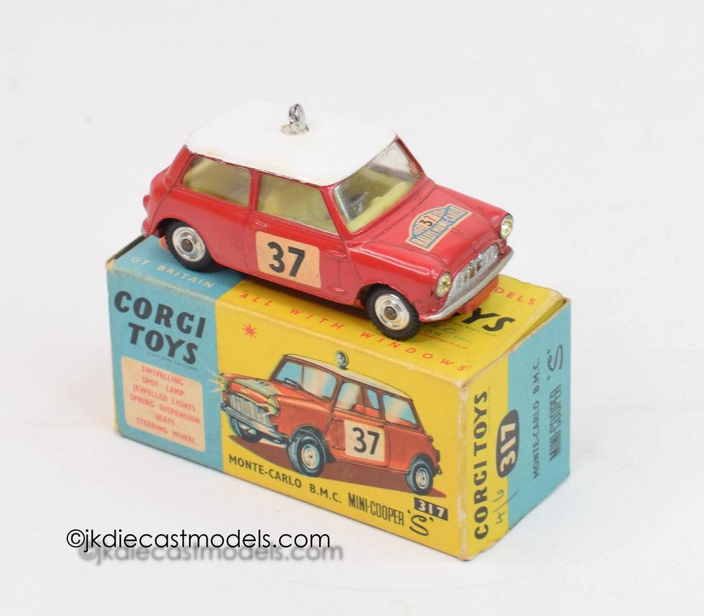 Corgi toys 317 Mini Cooper 'S' Monte Carlo '64 Very Near Mint