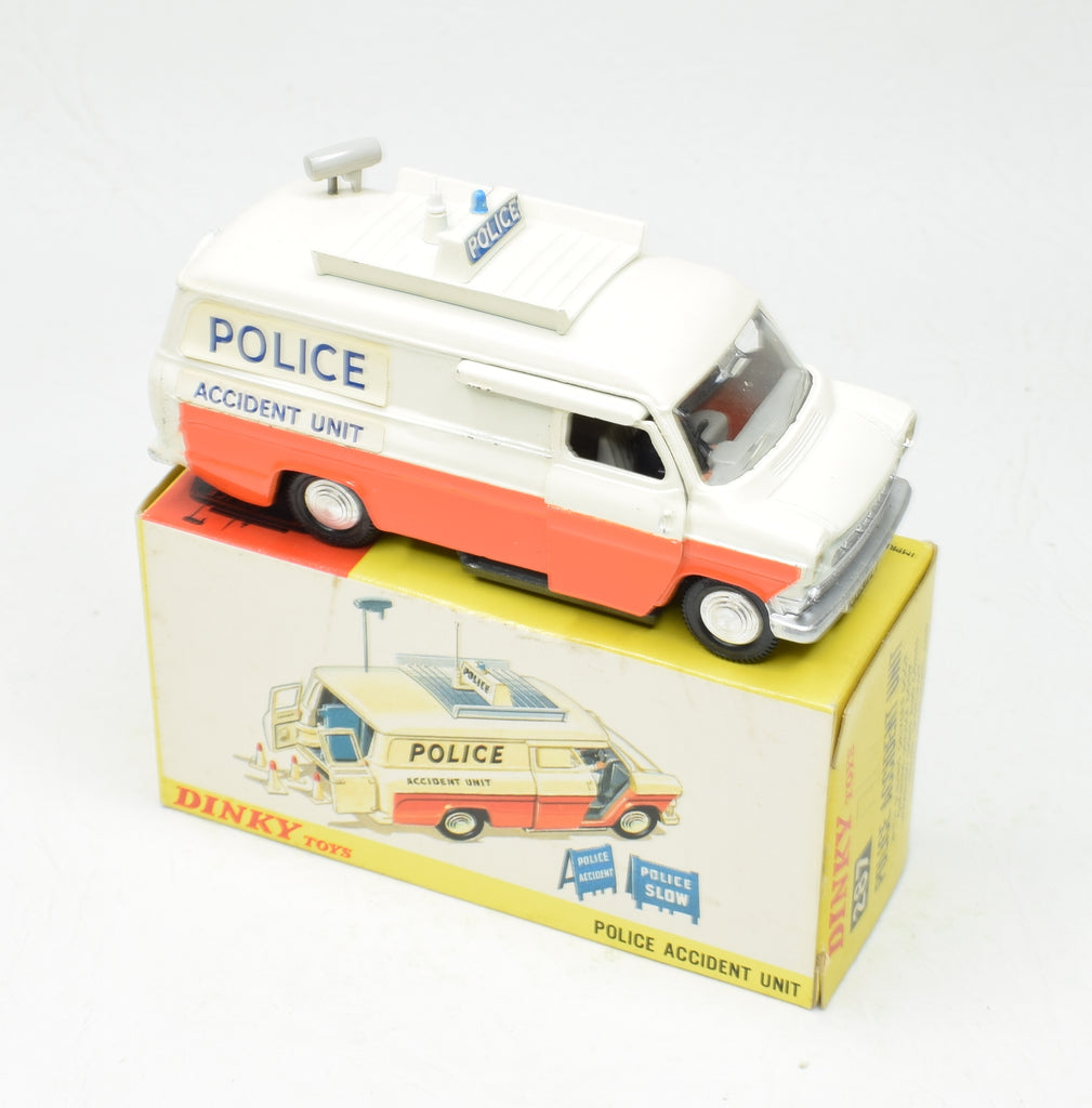 Dinky toys 287 Police Accident Unit Virtually Mint/Boxed The