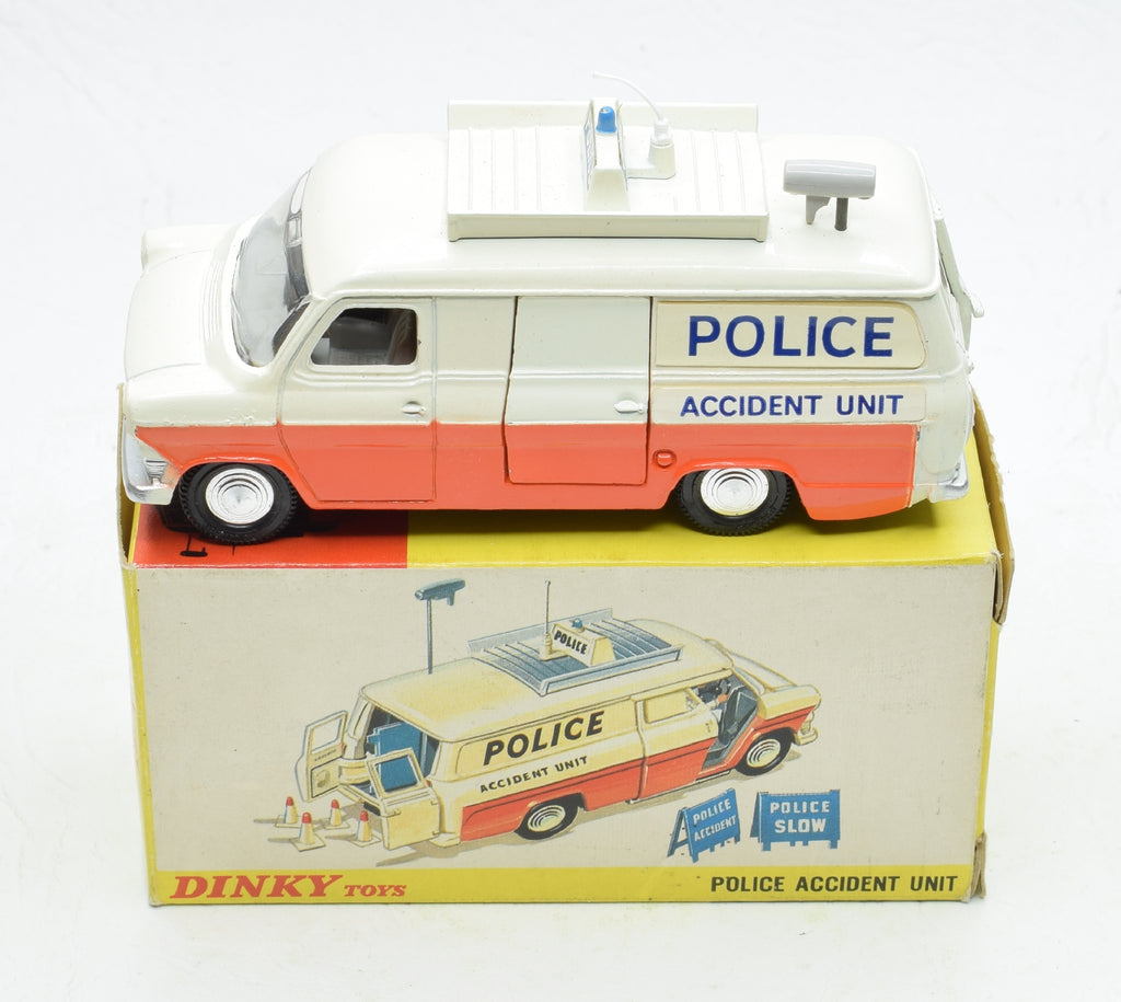 自動車 Dinky Toys No.287Police Accident unit Dinky toys 287 Police Accident Unit Virtually Mint/Boxed The