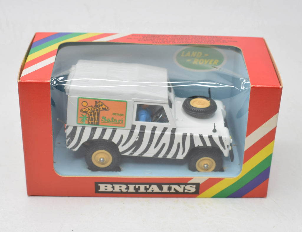 ミニカー BRITAINS 9594 SAFARI LAND ROVER ZEBRA DSC_4373_02baca73-ebba-4dca-