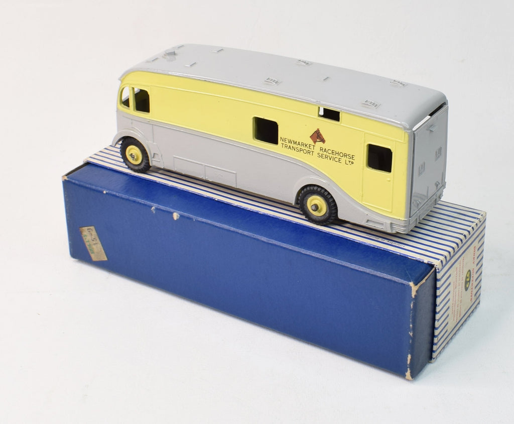 DSC_4664_e3fb8048-6089-44ef-