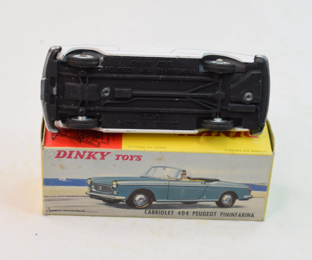 French Dinky 528 Cabriolet 404 Peugeot Pininfarina Virtually Mint