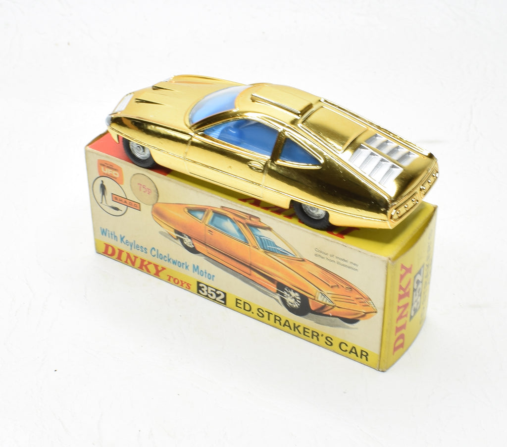 Dinky toys 352 Ed Straker's car Very Near Mint/Boxed – JK DIE-CAST