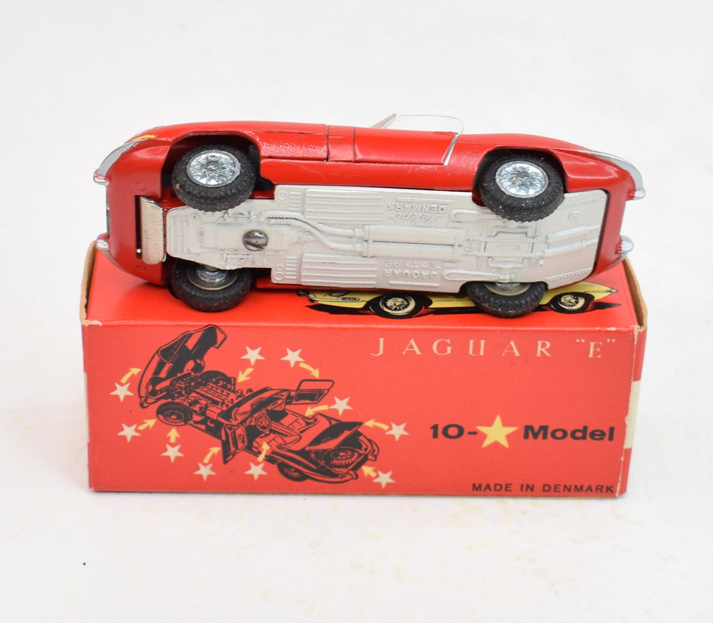 Tekno 926 Jaguar 'E' Type Virtually Mint/Boxed – JK DIE-CAST MODELS