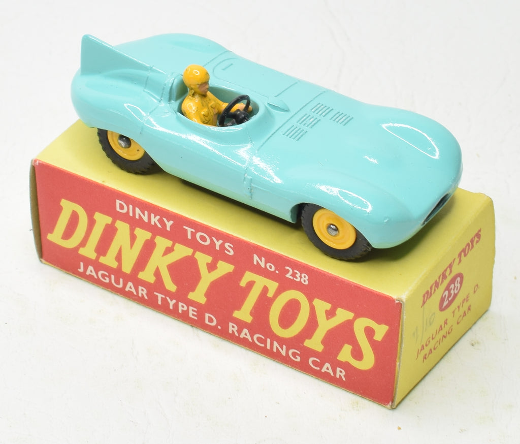 Meccano Ltd. Dinky Toys Diecast ca. 1955-57 #238 Jaguar Type