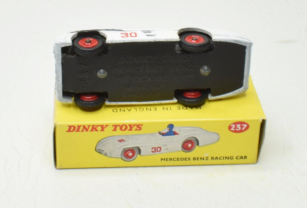 Dinky toys 237 Mercedes Benz Virtually Mint/Boxed – JK DIE-CAST MODELS