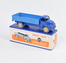 Dinky Toys 532 Leyland Comet Virtually Mint/Nice box
