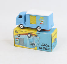Corgi toys 435 Karrier Bantam Dairy Produce Virtually Mint/Nice box (Shaped hubs)