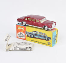 Corgi toys 247 Mercedes 600 Pullman Virtually Mint/Nice box