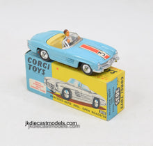 Corgi toys 303s Mercedes-Benz 300sl Roadster RN3 Virtually Mint/Nice box