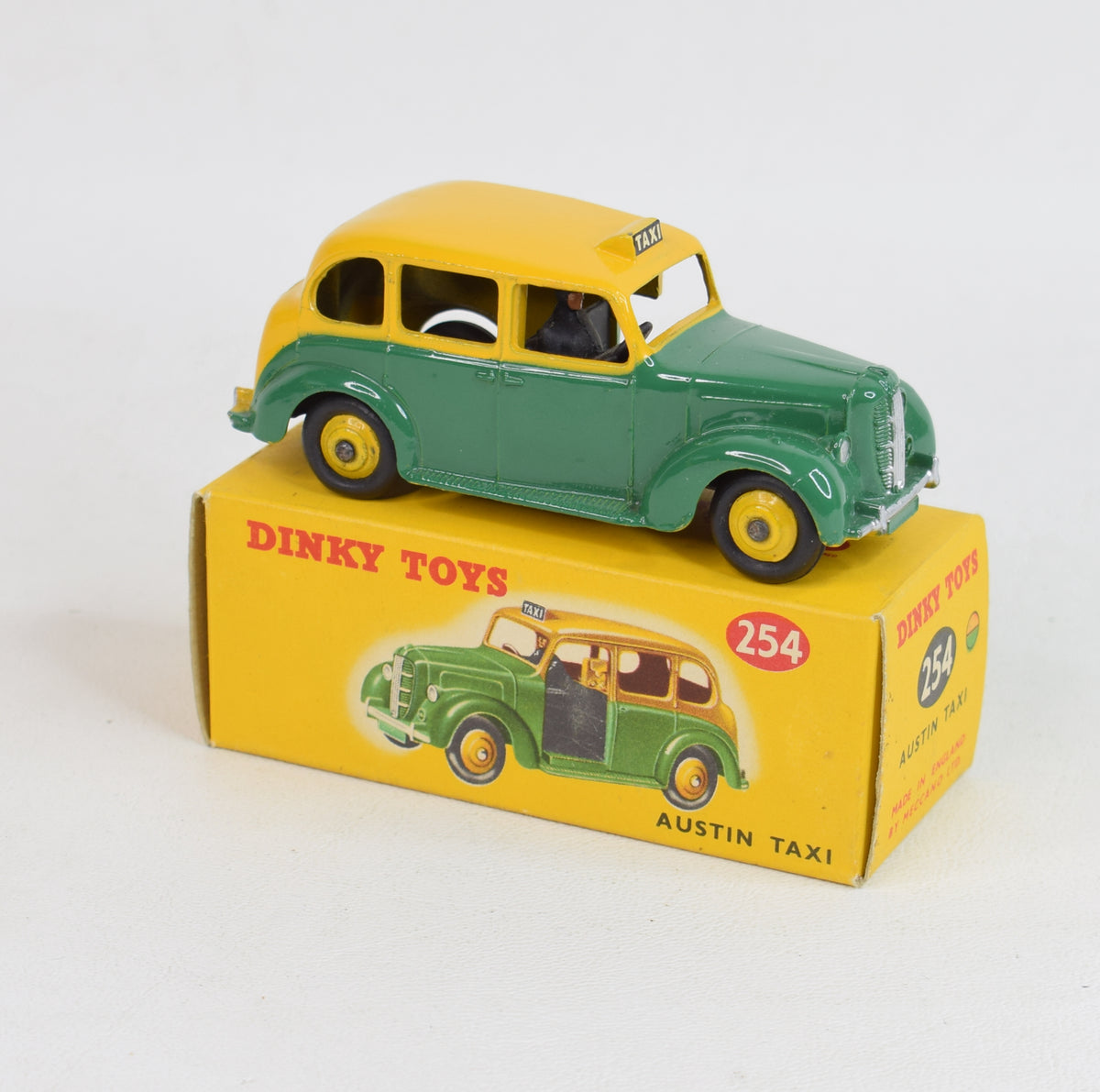 Dinky Toys 254 Austin Taxi Virtually Mint/Lovely box