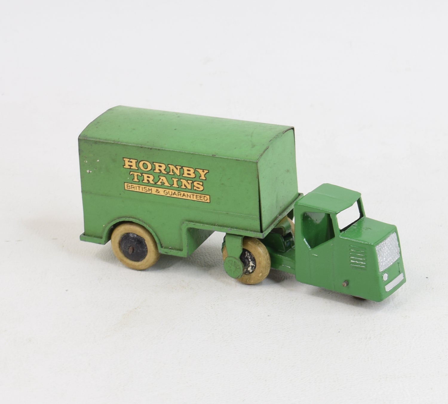 Dinky toys 33a Mechanical Horse with box van Very Near Mint
