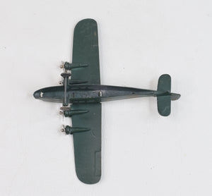 Pre war Dinky toys 66a Heavy bomber (Dark Camouflage) Very near mint