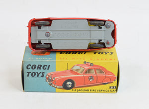 Corgi toys 213 2.4 Jaguar Fire Car Virtually Mint/Boxed