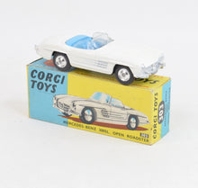 Corgi toys 303 Mercedes-Benz 300sl Roadster Virtually Mint/Boxed