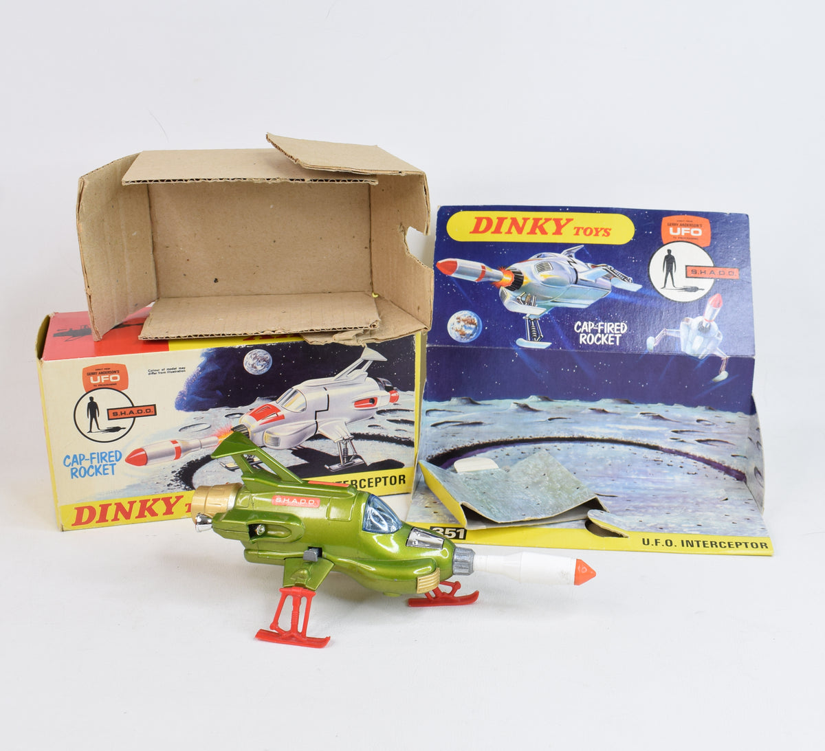 Dinky toys 351 SHADO UFO Interceptor Very Near Mint/Boxed