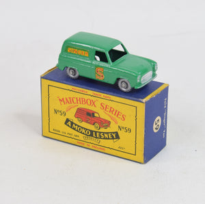 Matchbox Lesney 59 Singer van (Rare dark green)  SPW/B4  Mint/Nice box