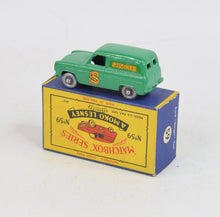 Matchbox Lesney 59 Singer van (Rare dark green)  SPW/B4  Mint/Nice box