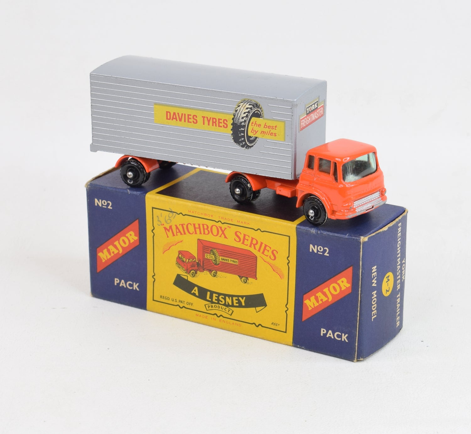 Matchbox Major pack M-2 York freight-master trailer Virtually Mint/Nice box