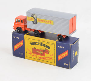 Matchbox Major pack M-2 York freight-master trailer Virtually Mint/Nice box