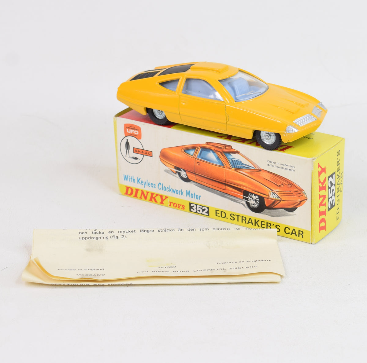 Dinky toys 352 Ed Straker’s Virtually Mint/Nice box