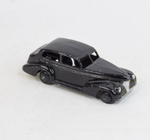 Pre war Dinky Toys 39b Oldsmobile Near Mint