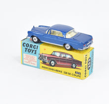 Corgi Toys 253 Mercedes 220se Virtually Mint/Nice box