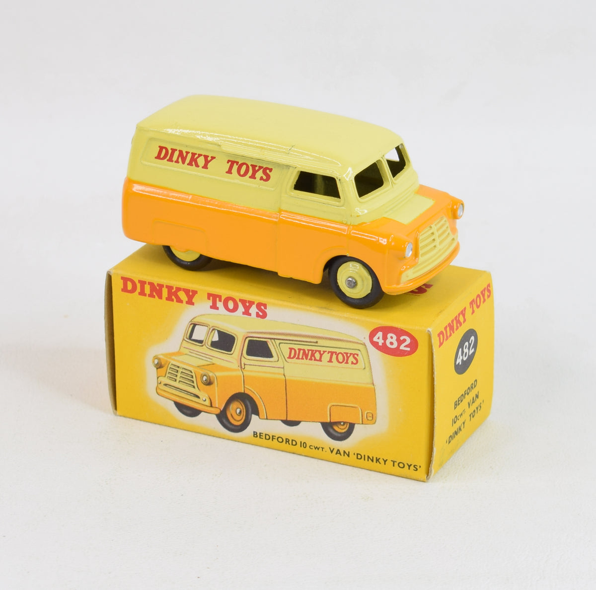 Dinky Toys 482 Bedford Van Virtually Mint/Boxed