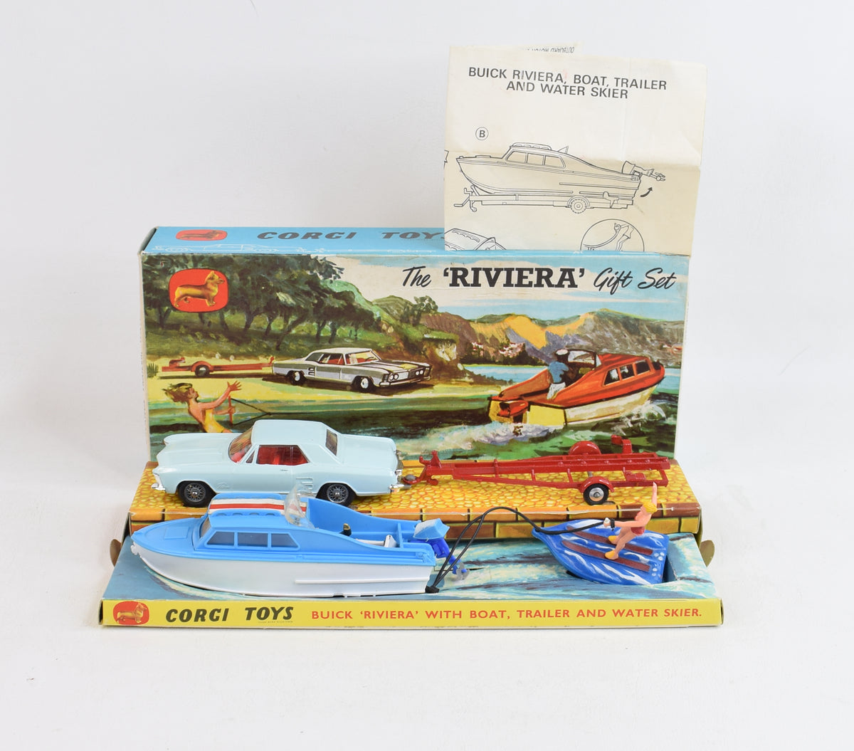 Corgi toys Gift set 31 Riviera Virtually Mint/Nice box