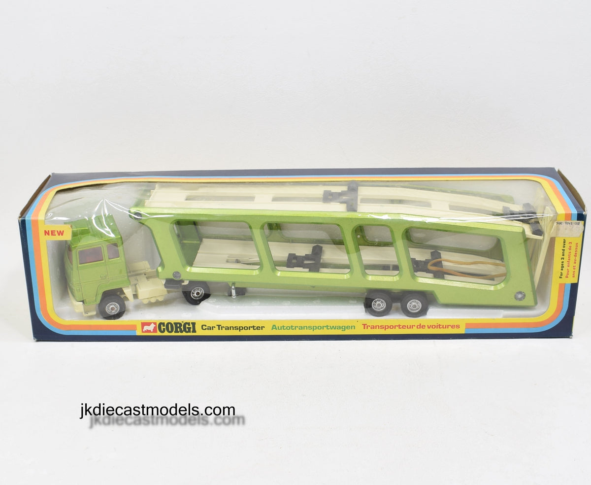 Corgi toys 1159 Car Transporter Virtually Mint/Boxed