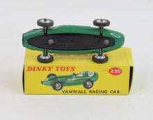 Dinky toys 239 Vanwall Virtually Mint/Boxed