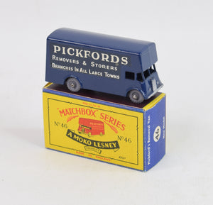 Matchbox Lesney 46 Pickfords Removal van GPW/B5 box Virtually Mint/Nice box