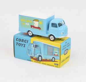 Corgi toys 435 Karrier Bantam Dairy Produce Virtually Mint/Nice box (Shaped hubs)