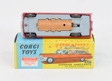 Corgi toys 437 Superior Ambulance Virtually Mint/Lovely Box