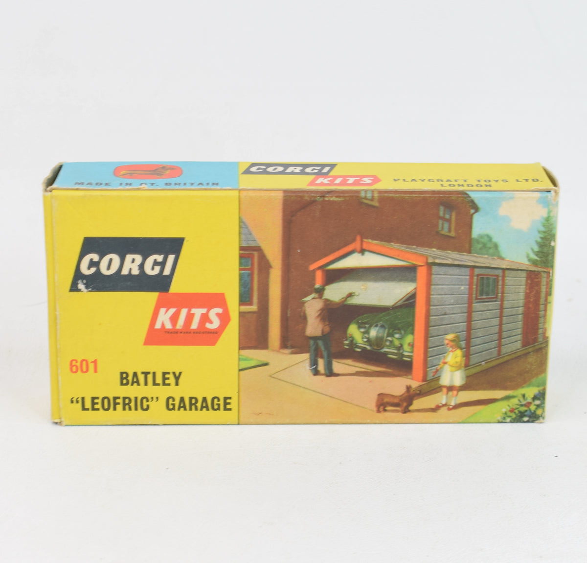 Corgi 601 Batley 'Leofric' Garage kit Mint/Boxed